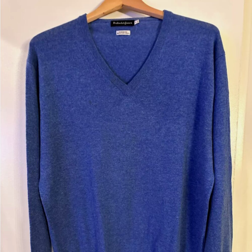 GORGEOUS LUXE BLEND WOOL AND CASHMERE BULLOCK & JONES LONG SLEEVE SWEATER